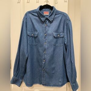2XL Medium Blue Denim Wrangler Men’s Button-Up Shirt
